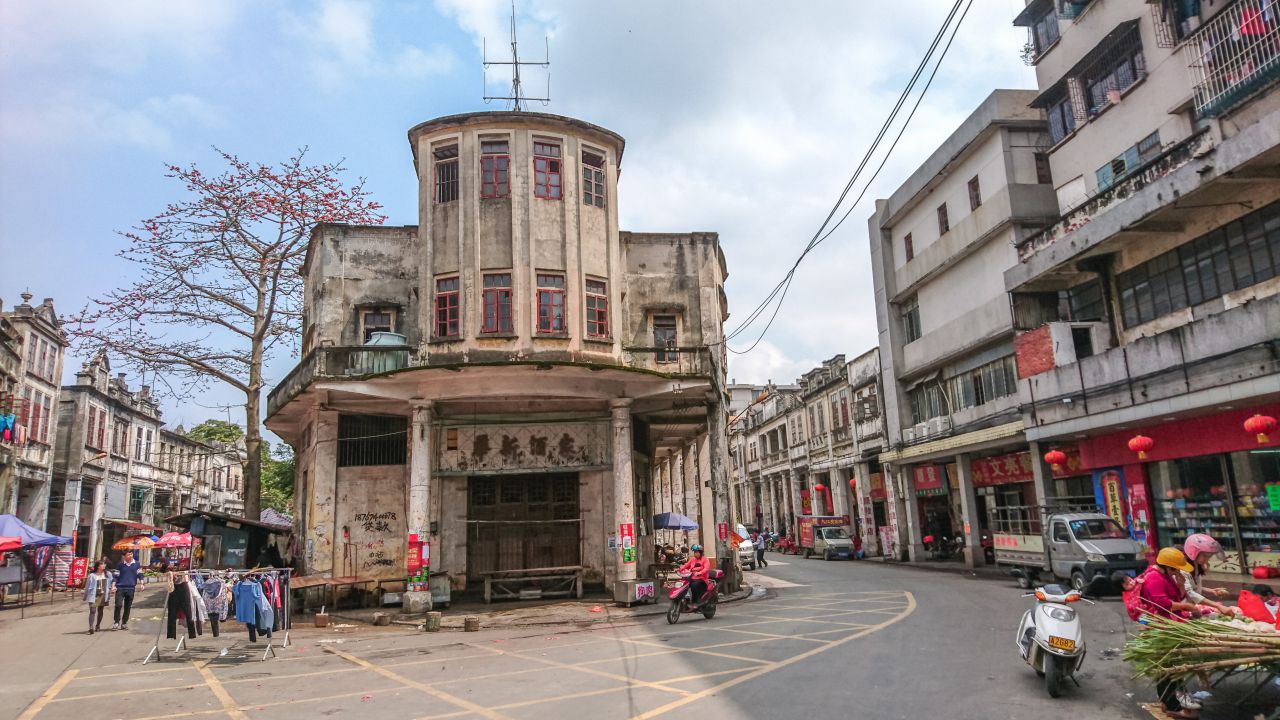 风和日丽的赤坎古镇 赤坎镇 古镇 碉楼 风景 城市 摄影 开平 楼顶 赤坎 骑楼 街拍
