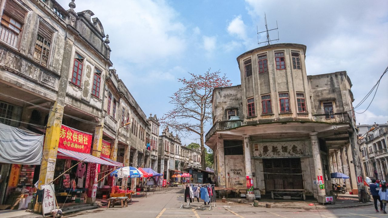 风和日丽的赤坎古镇 赤坎镇 古镇 碉楼 风景 城市 摄影 开平 楼顶 赤坎 骑楼 街拍