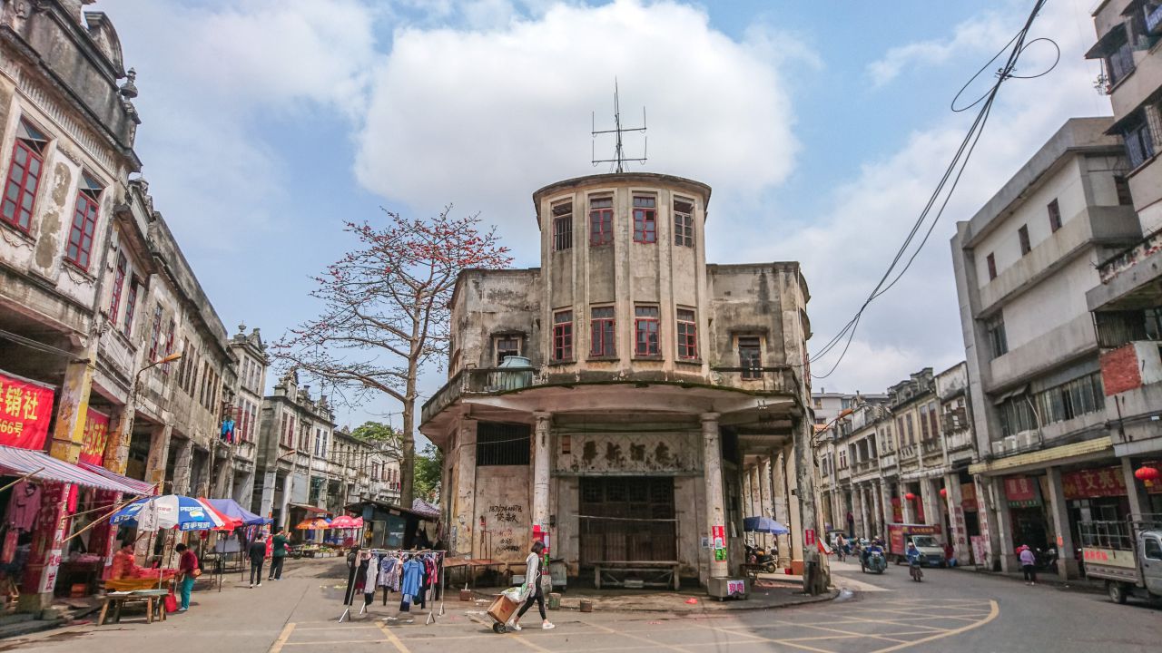 风和日丽的赤坎古镇 赤坎镇 古镇 碉楼 风景 城市 摄影 开平 楼顶 赤坎 骑楼 街拍