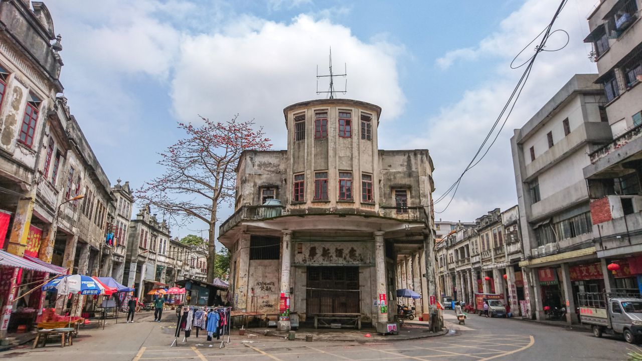 风和日丽的赤坎古镇 赤坎镇 古镇 碉楼 风景 城市 摄影 开平 楼顶 赤坎 骑楼 街拍