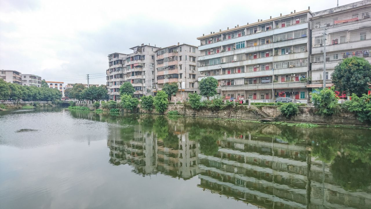 风和日丽的赤坎古镇 赤坎镇 古镇 碉楼 风景 城市 摄影 开平 楼顶 赤坎 骑楼 街拍