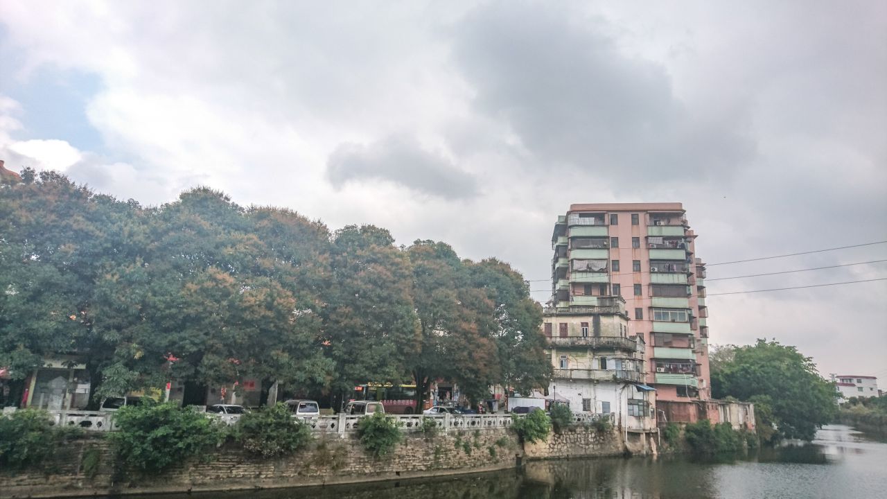 风和日丽的赤坎古镇 赤坎镇 古镇 碉楼 风景 城市 摄影 开平 楼顶 赤坎 骑楼 街拍