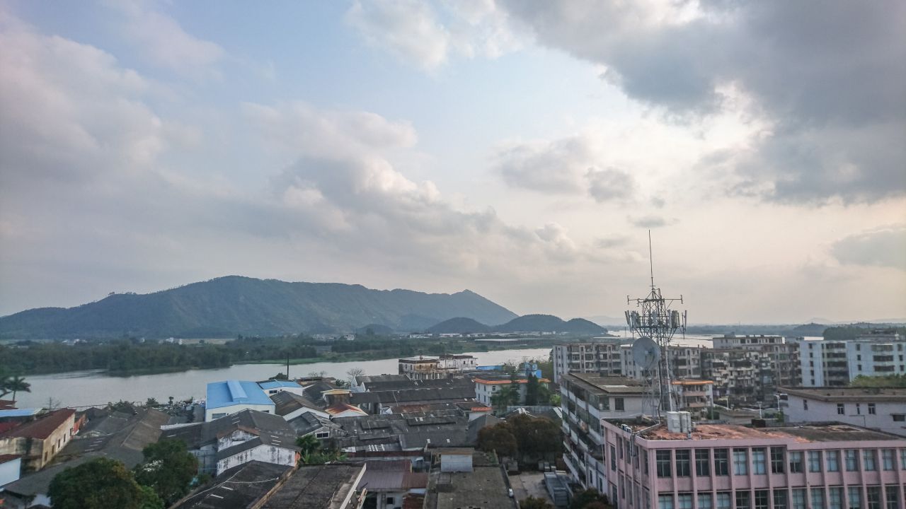 风和日丽的赤坎古镇 赤坎镇 古镇 碉楼 风景 城市 摄影 开平 楼顶 赤坎 骑楼 街拍