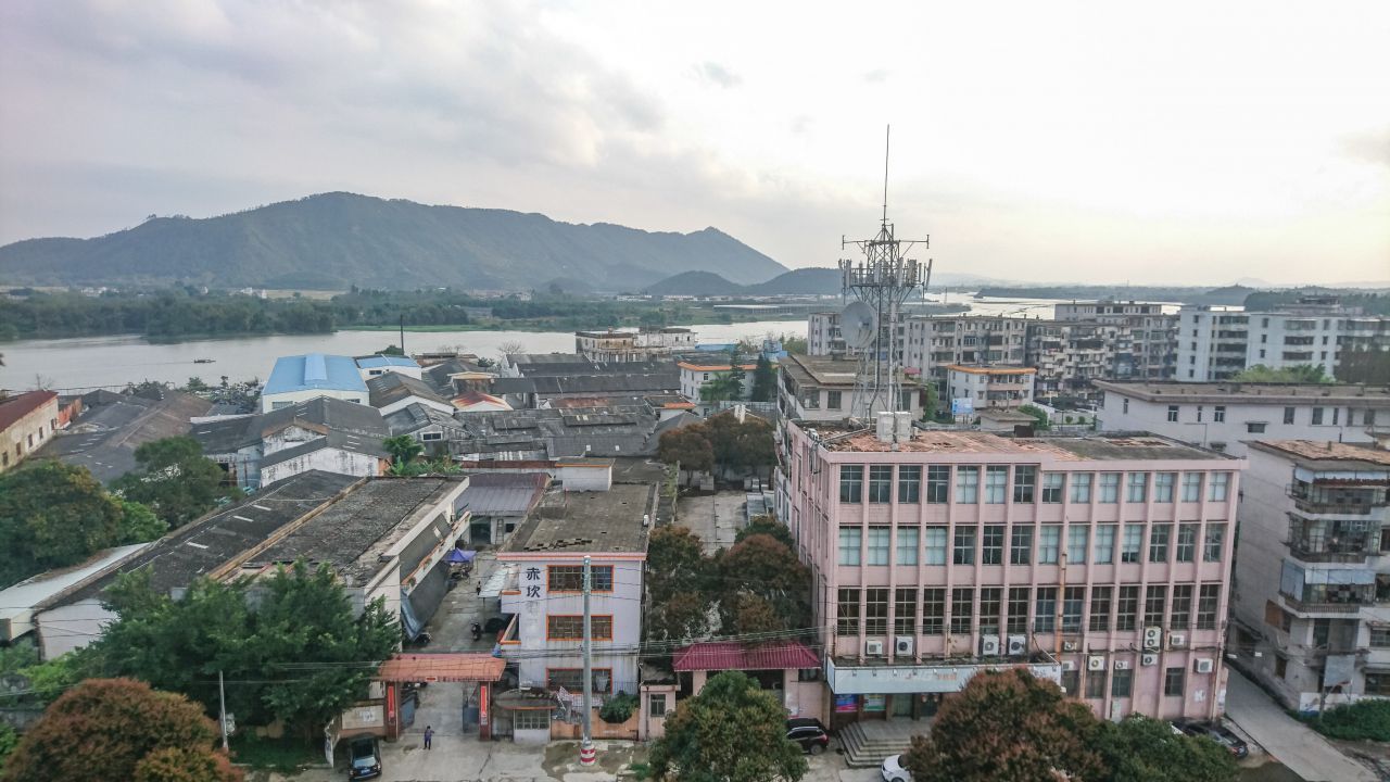 风和日丽的赤坎古镇 赤坎镇 古镇 碉楼 风景 城市 摄影 开平 楼顶 赤坎 骑楼 街拍