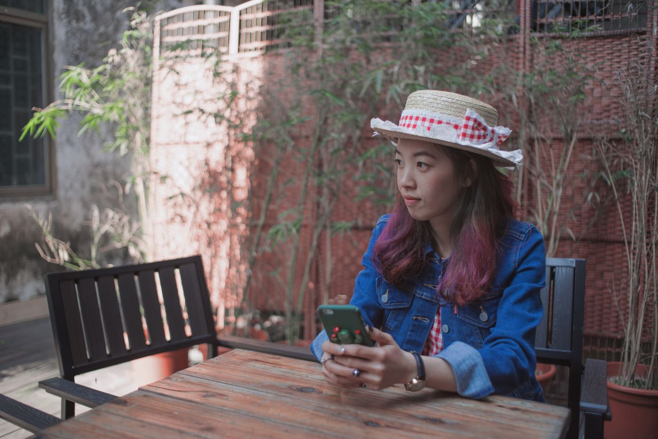 赤坎古镇下的薯片仪 日系 人像 赤坎 古镇 外拍 薯仔仪 摄影 少女 欧陆人像 赤坎人像