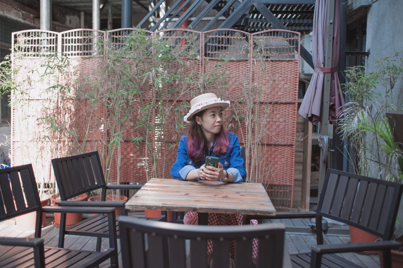 赤坎古镇下的薯片仪 日系 人像 赤坎 古镇 外拍 薯仔仪 摄影 少女 欧陆人像 赤坎人像