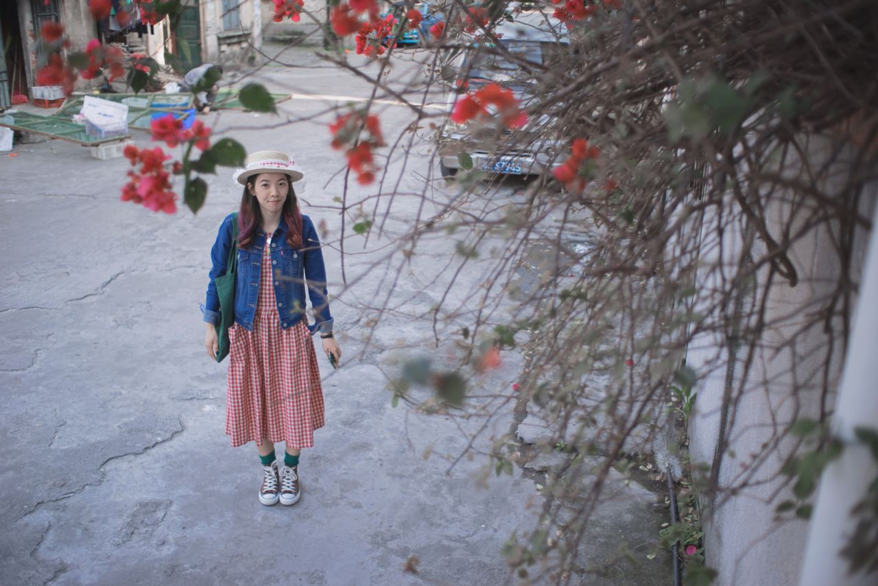 赤坎古镇下的薯片仪 日系 人像 赤坎 古镇 外拍 薯仔仪 摄影 少女 欧陆人像 赤坎人像