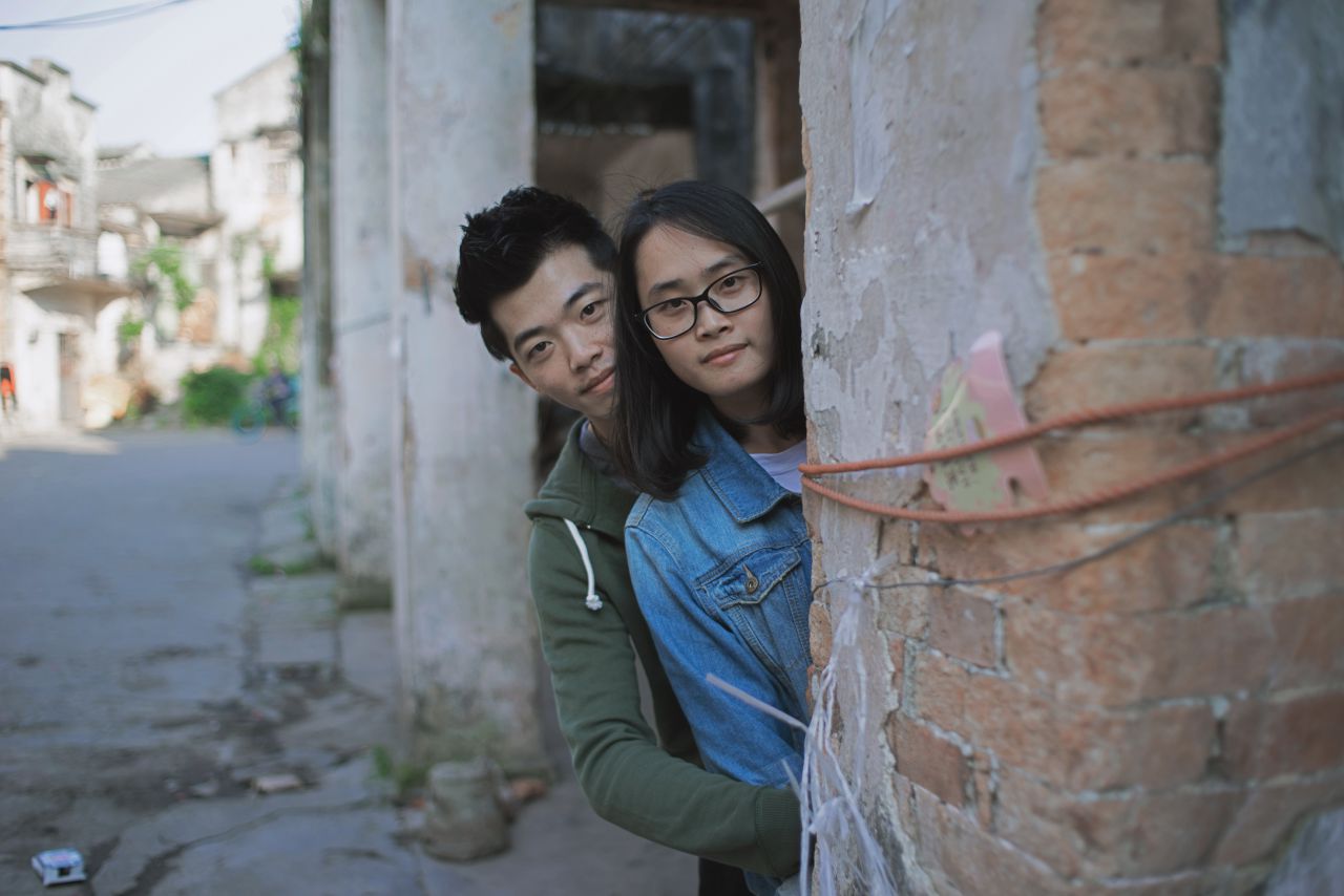 赤坎古镇下的薯片仪 日系 人像 赤坎 古镇 外拍 薯仔仪 摄影 少女 欧陆人像 赤坎人像