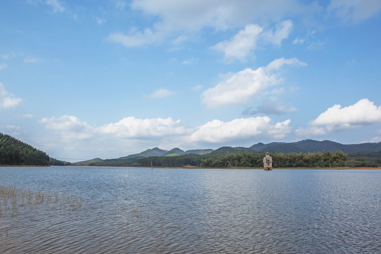 陈坑水库水中碉楼 陈坑水库，水中碉楼，台山