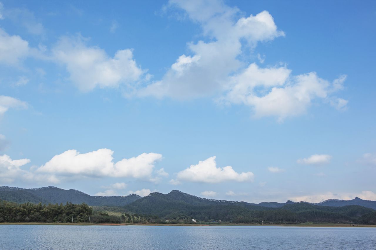 陈坑水库水中碉楼 陈坑水库，水中碉楼，台山