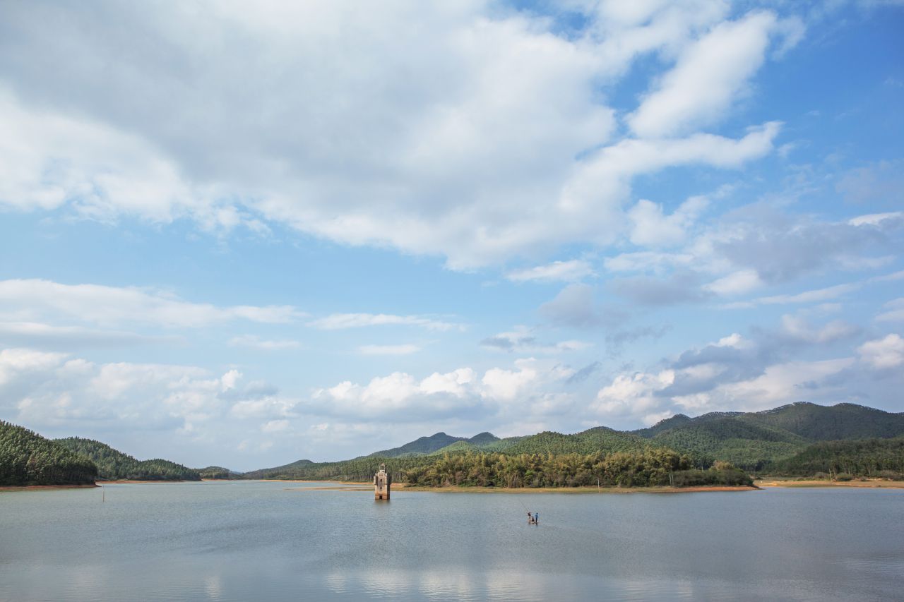 陈坑水库水中碉楼 陈坑水库，水中碉楼，台山