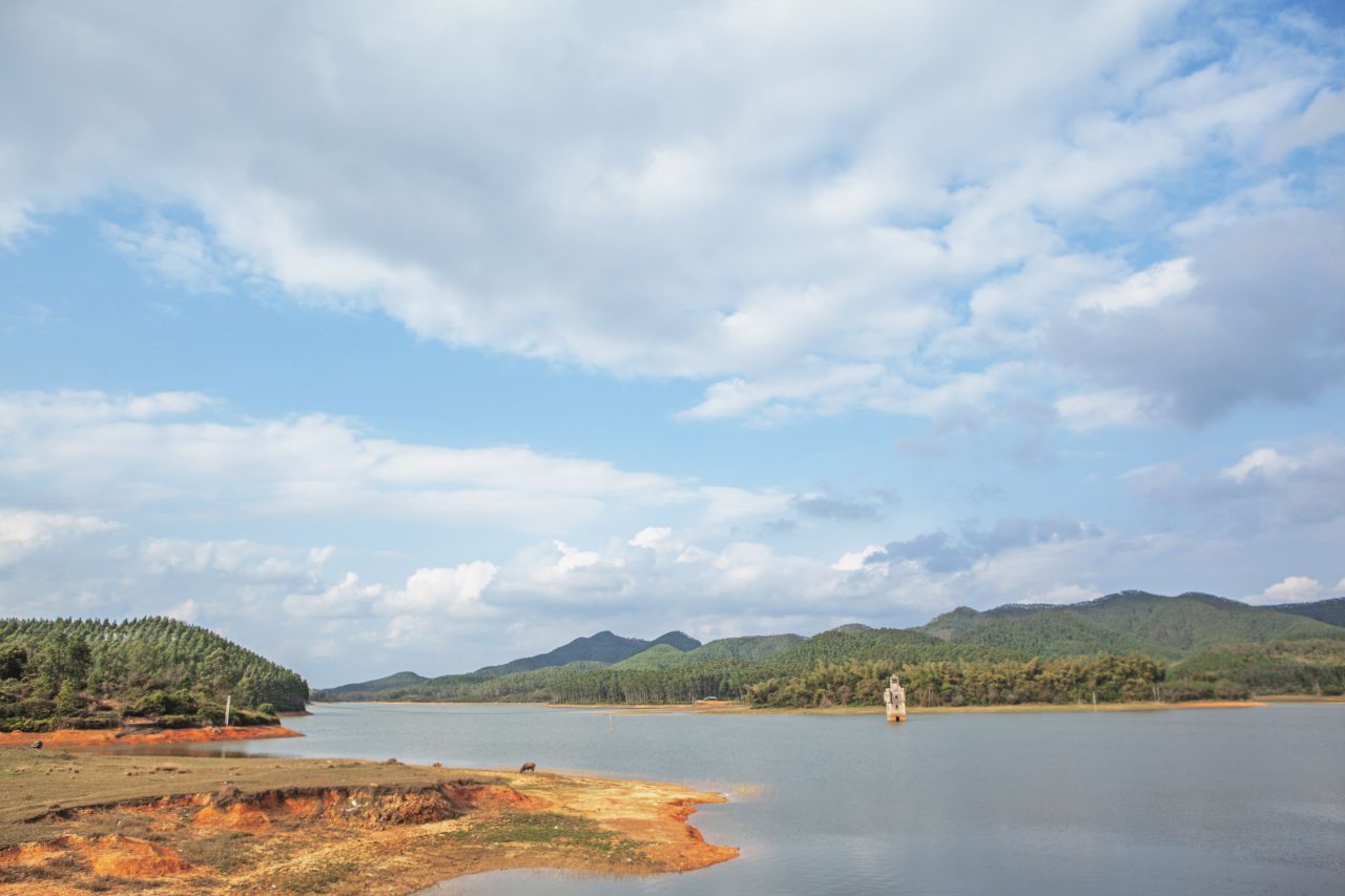 陈坑水库水中碉楼 陈坑水库，水中碉楼，台山