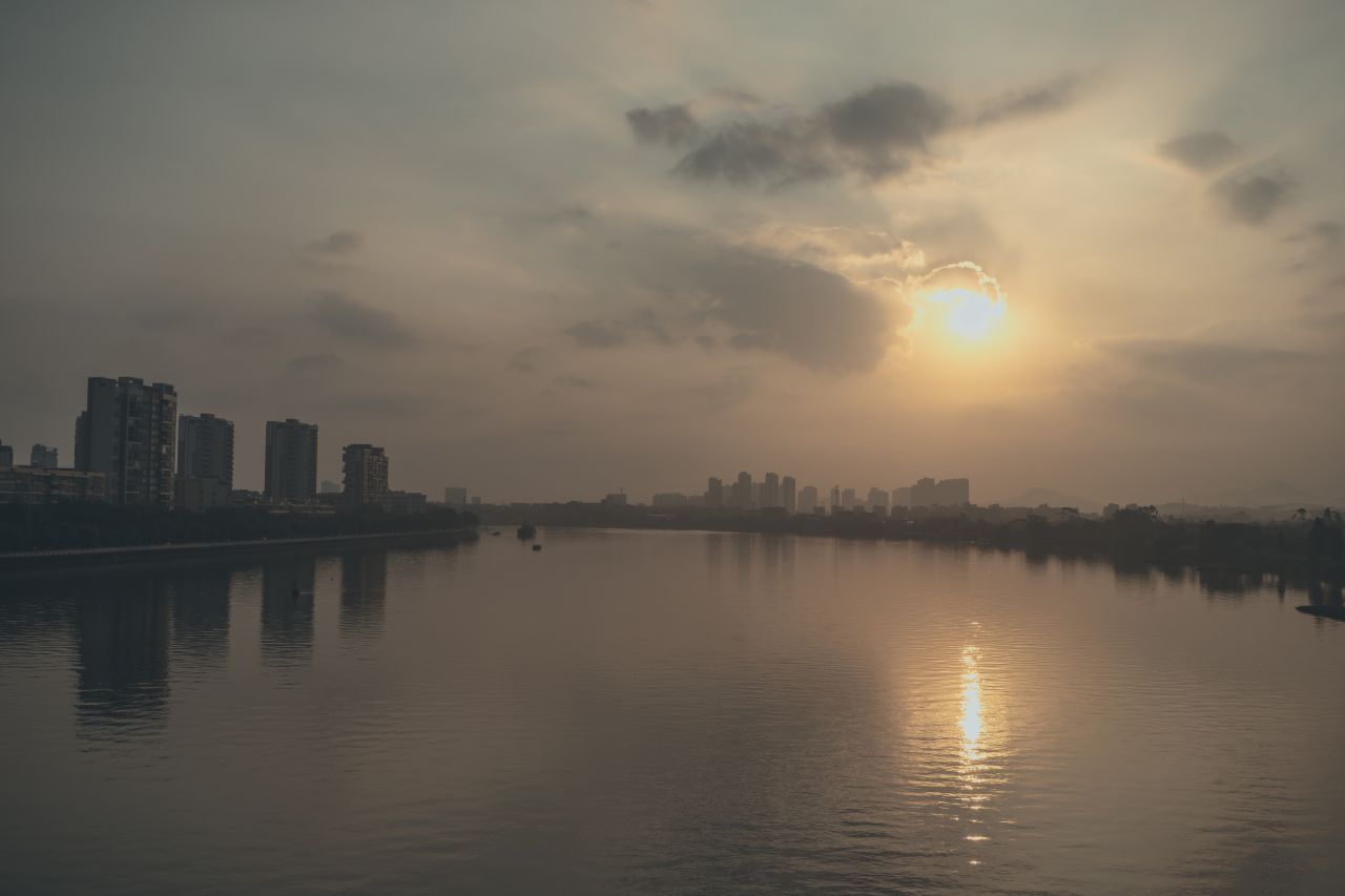 晨曦的初祥 晨曦的初祥