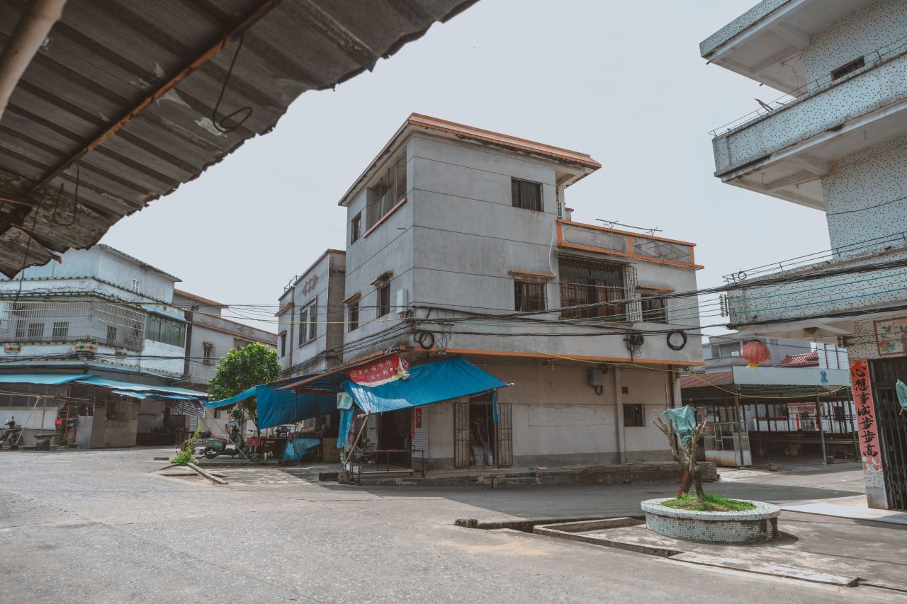 难以忘怀的黄屋村 难以忘怀的黄屋村