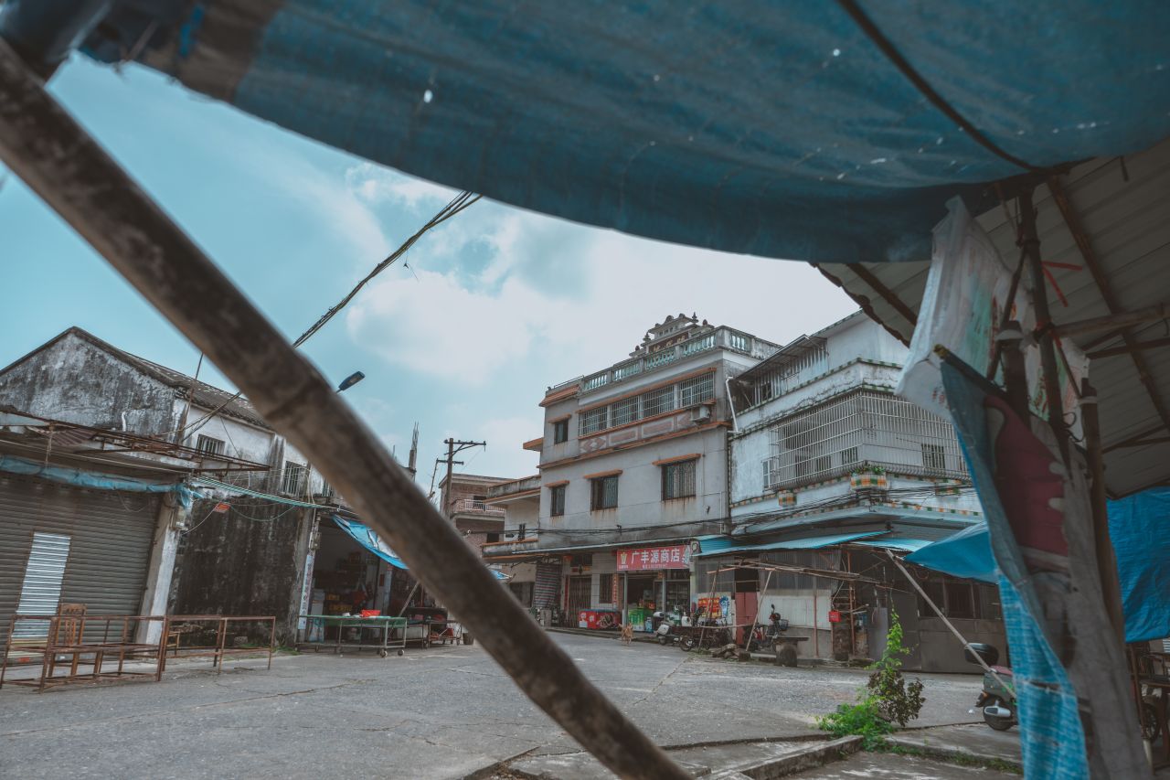 难以忘怀的黄屋村 难以忘怀的黄屋村