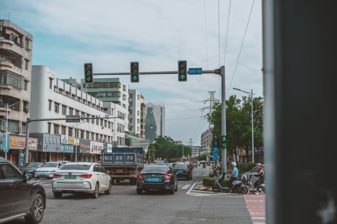 糟糕的遇见，城市广场 糟糕的遇见，城市广场