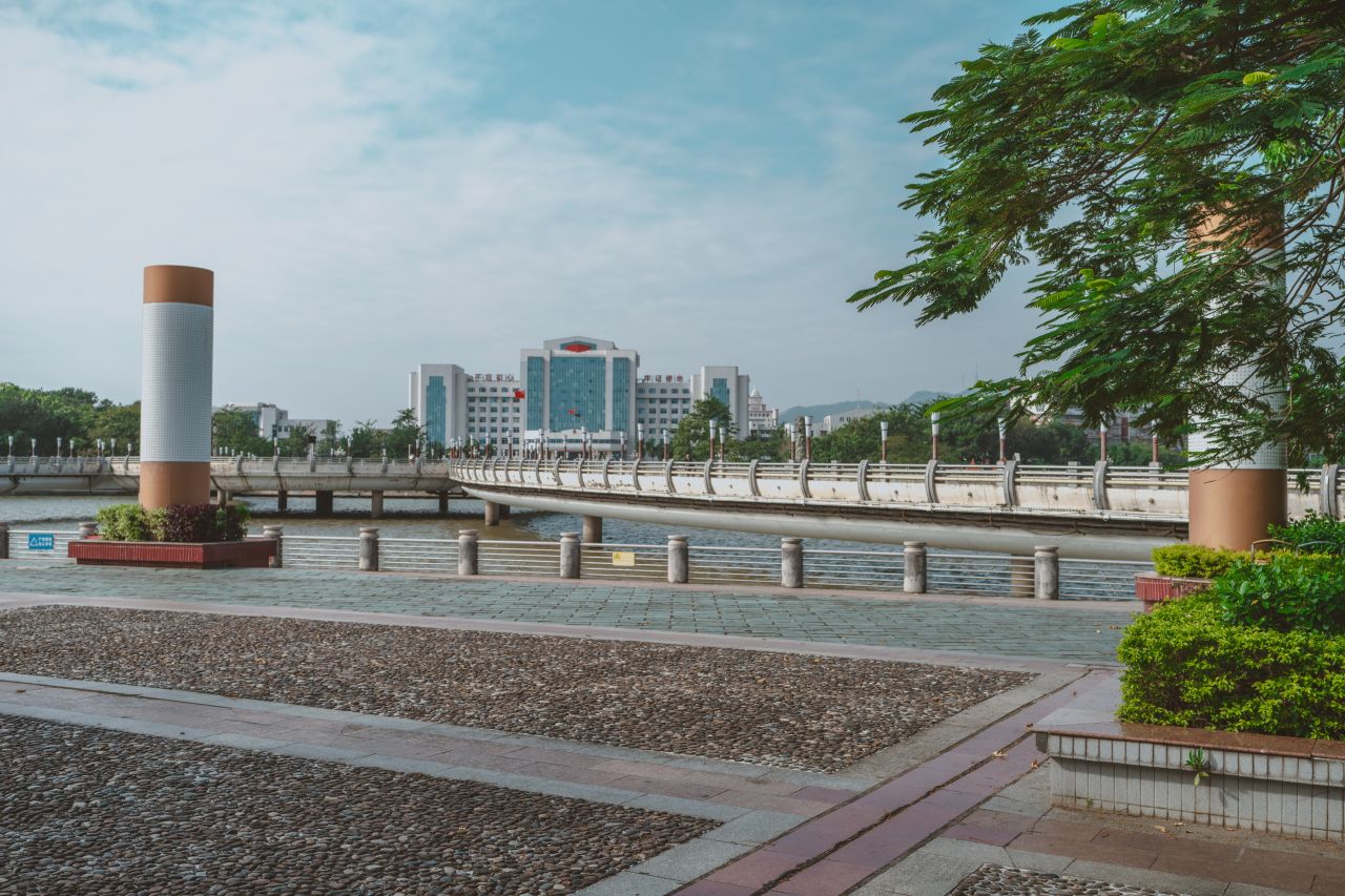 糟糕的遇见，城市广场 糟糕的遇见，城市广场