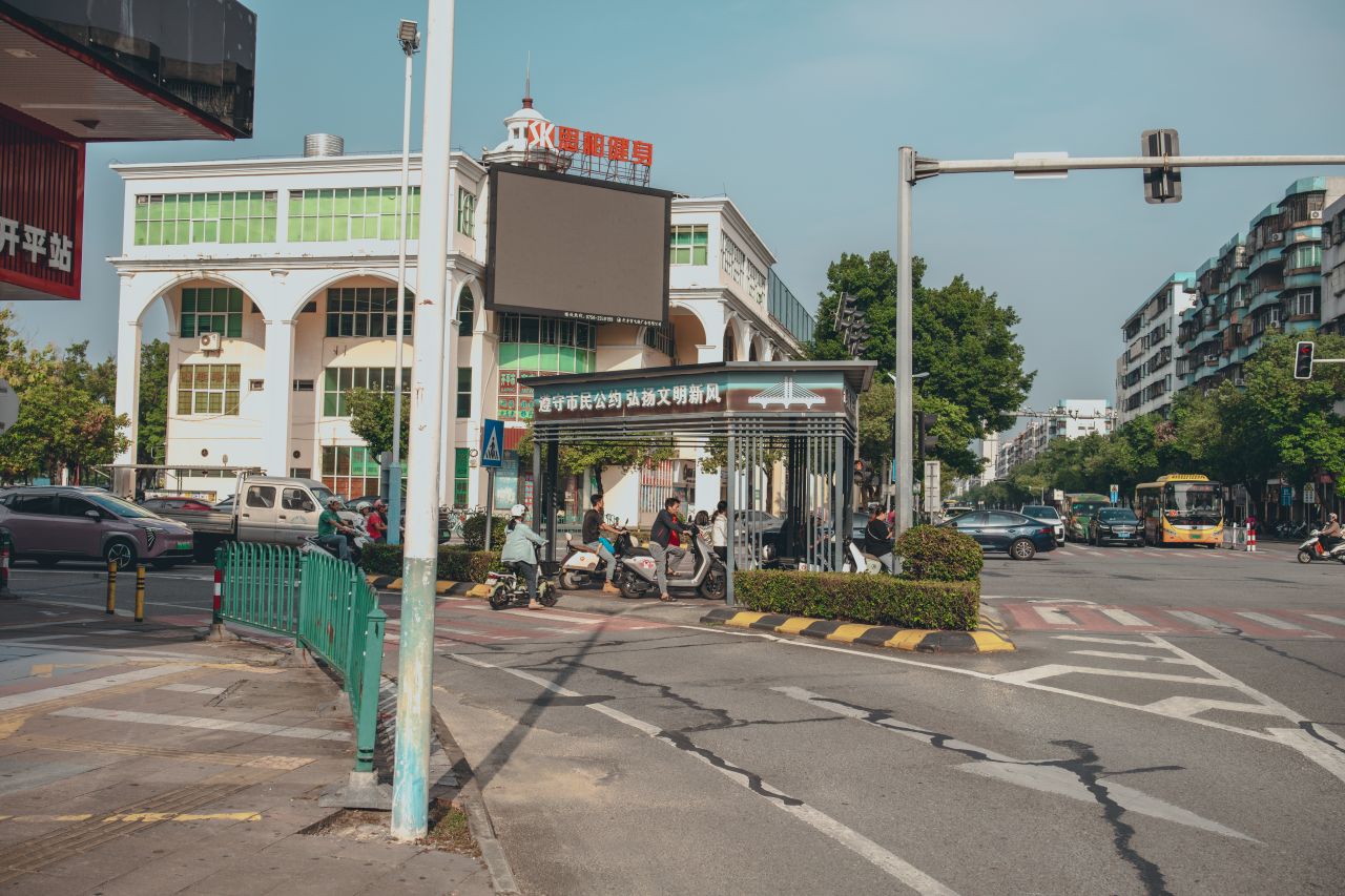 一镜定三埠之沿岸的路线 一镜定三埠之沿岸的路线