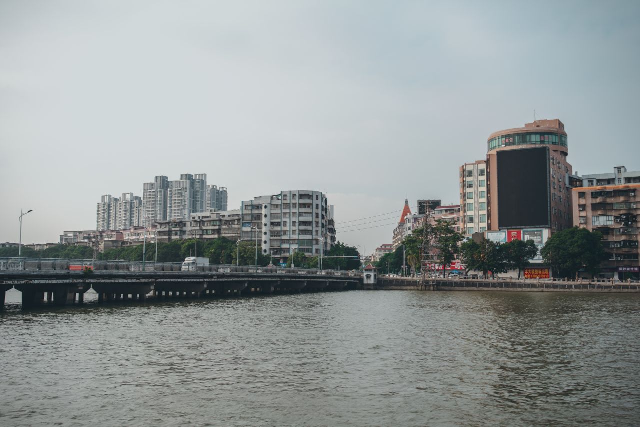 一镜定三埠之沿岸的路线 一镜定三埠之沿岸的路线