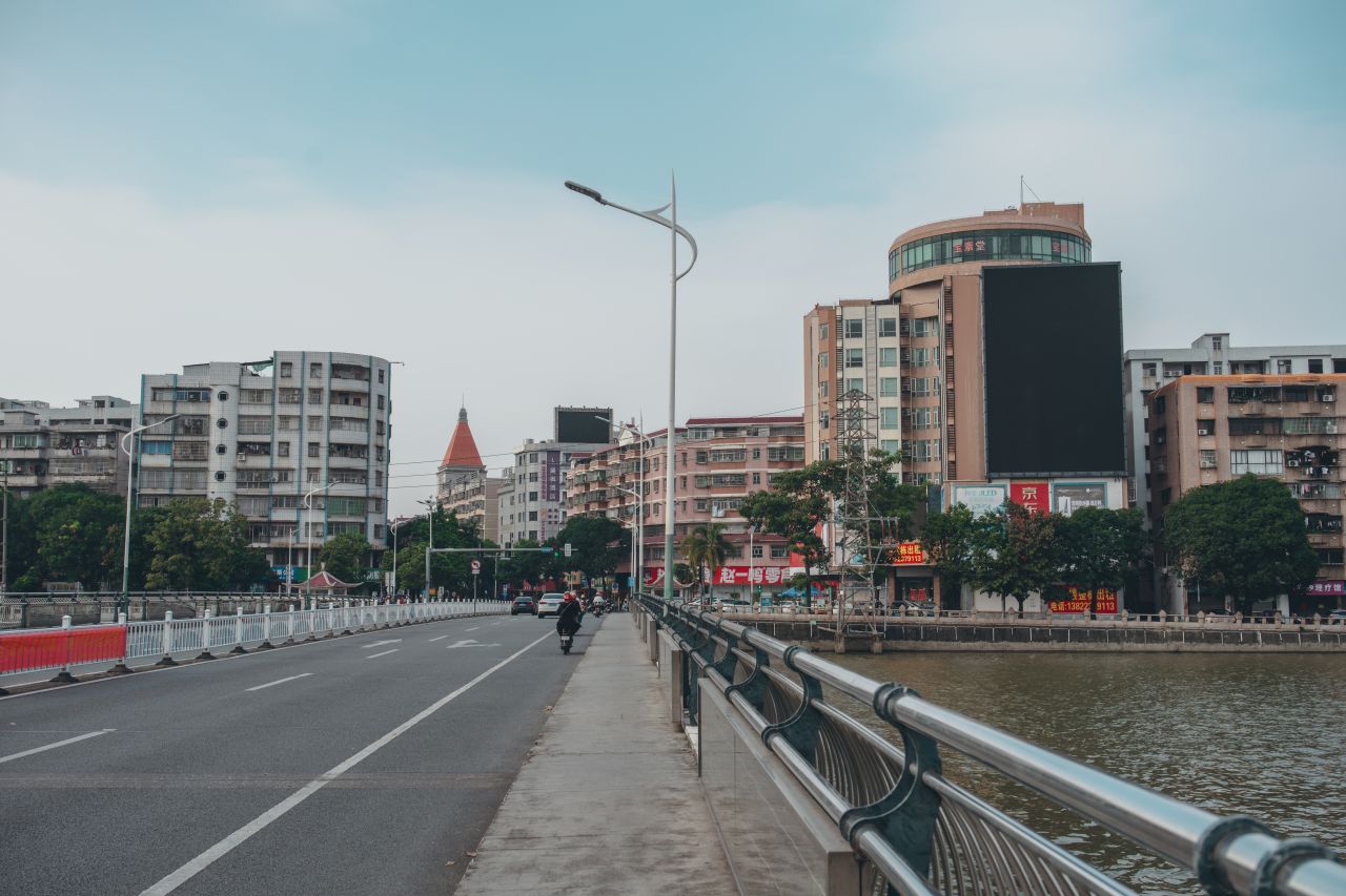 一镜定三埠之沿岸的路线 一镜定三埠之沿岸的路线
