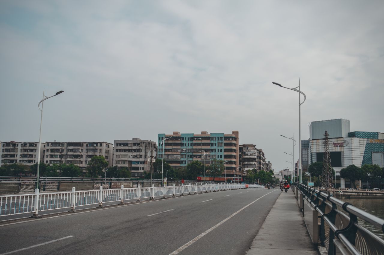 一镜定三埠之沿岸的路线 一镜定三埠之沿岸的路线