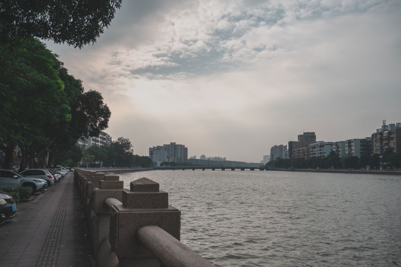 一镜定三埠之沿岸的路线 一镜定三埠之沿岸的路线