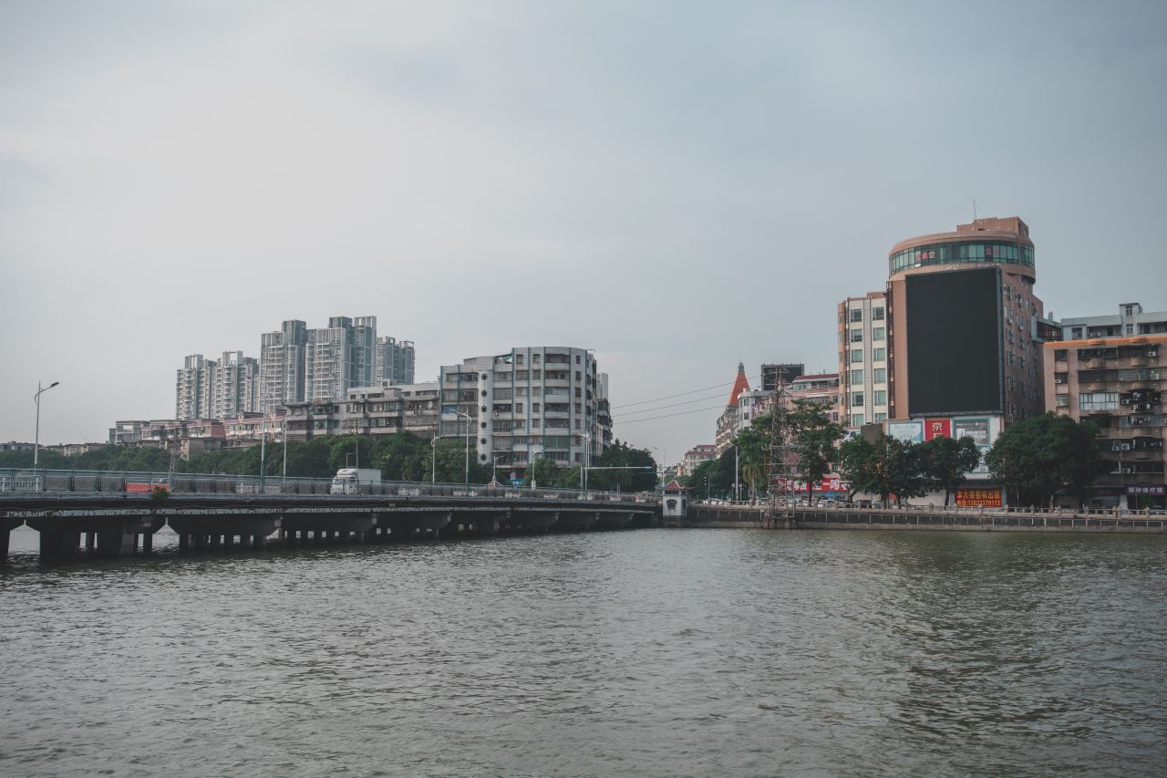 一镜定三埠之沿岸的路线 一镜定三埠之沿岸的路线