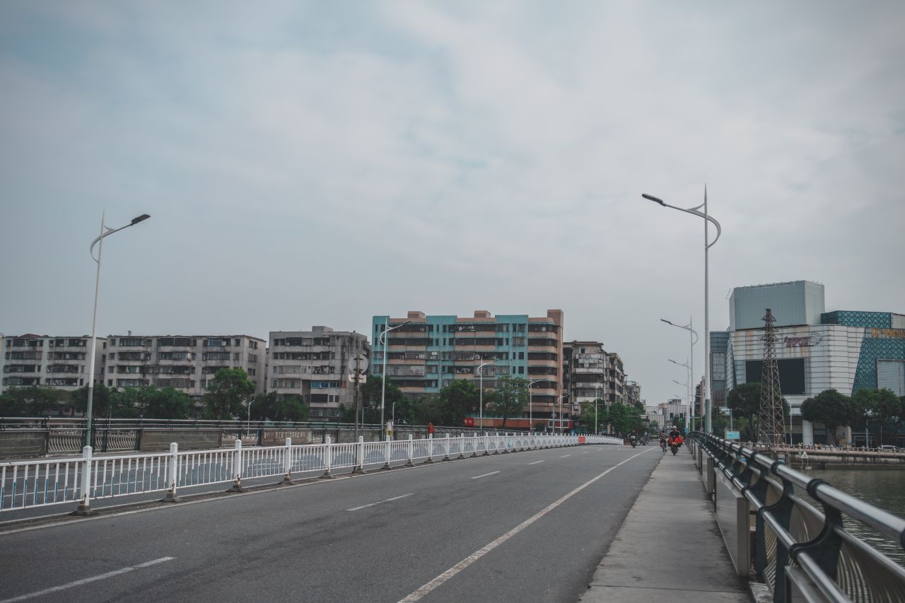 一镜定三埠之沿岸的路线 一镜定三埠之沿岸的路线