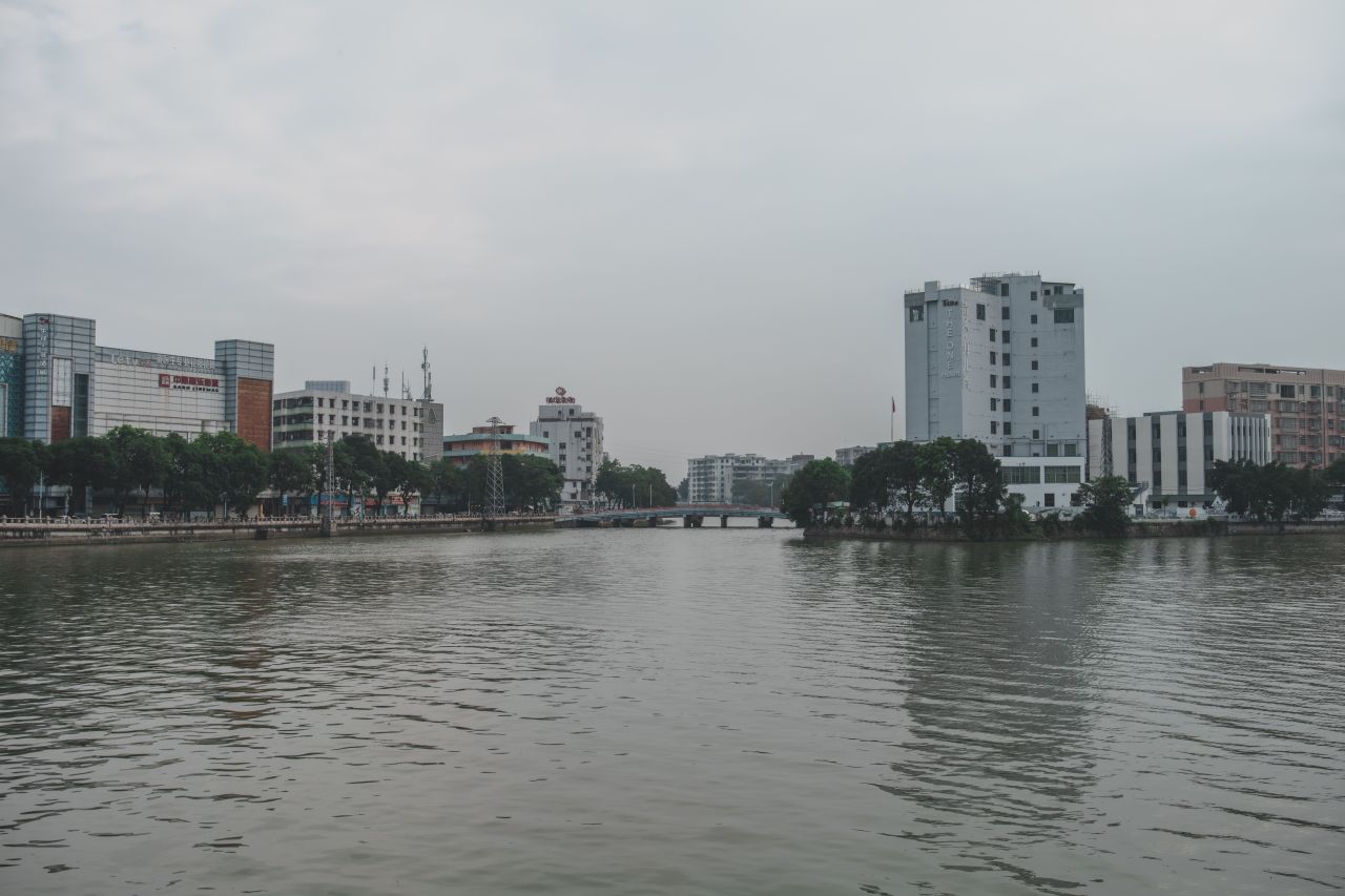 一镜定三埠之沿岸的路线 一镜定三埠之沿岸的路线