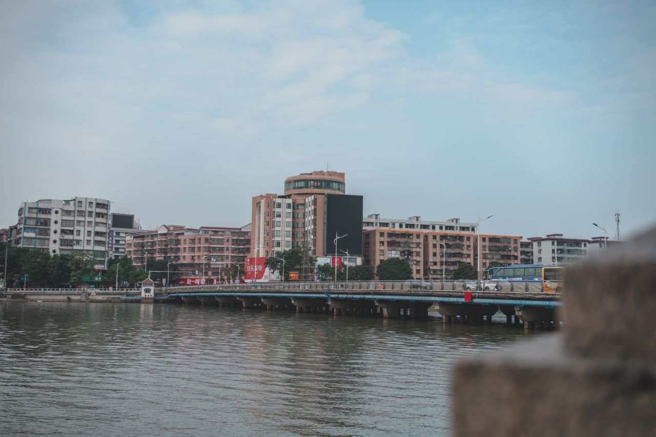 一镜定三埠之沿岸的路线 一镜定三埠之沿岸的路线