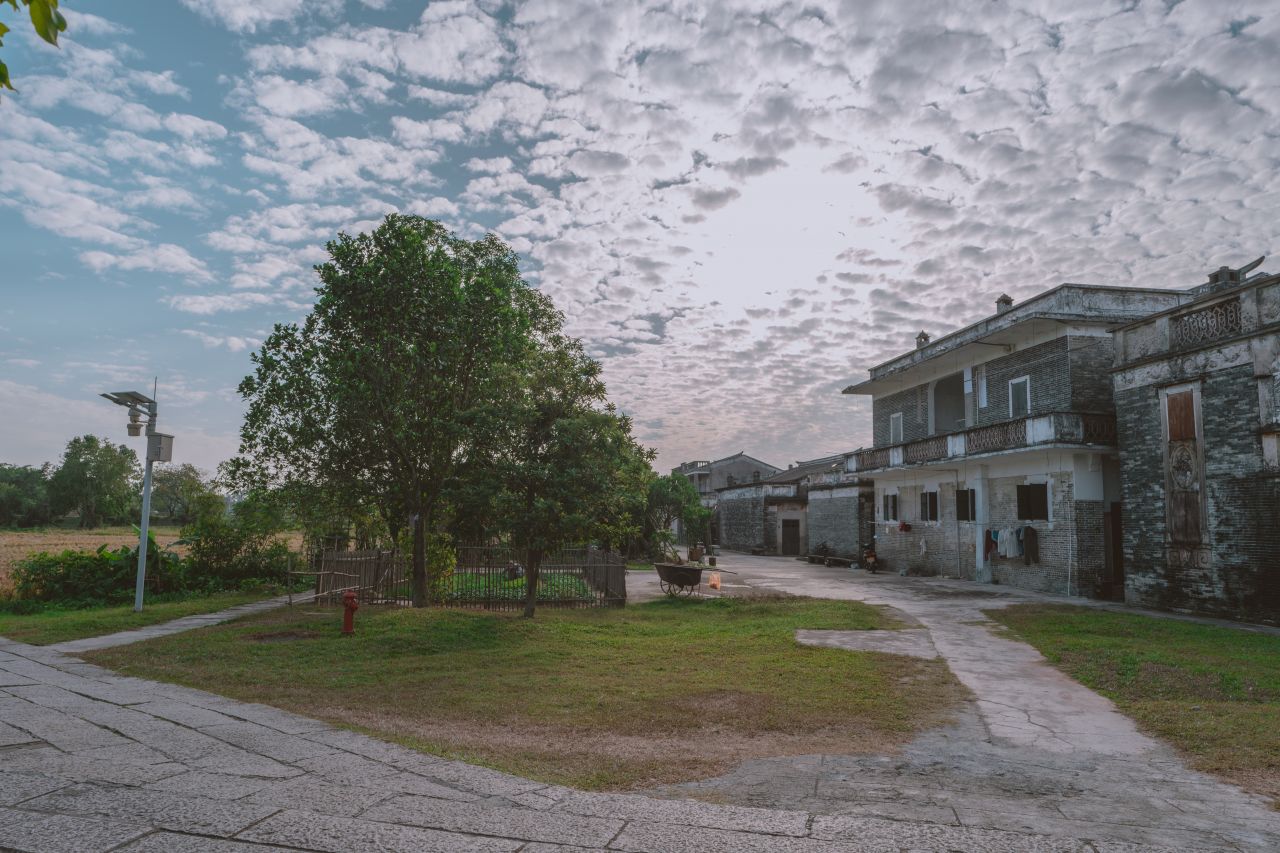 那些不为人知的秘密，自力更生村