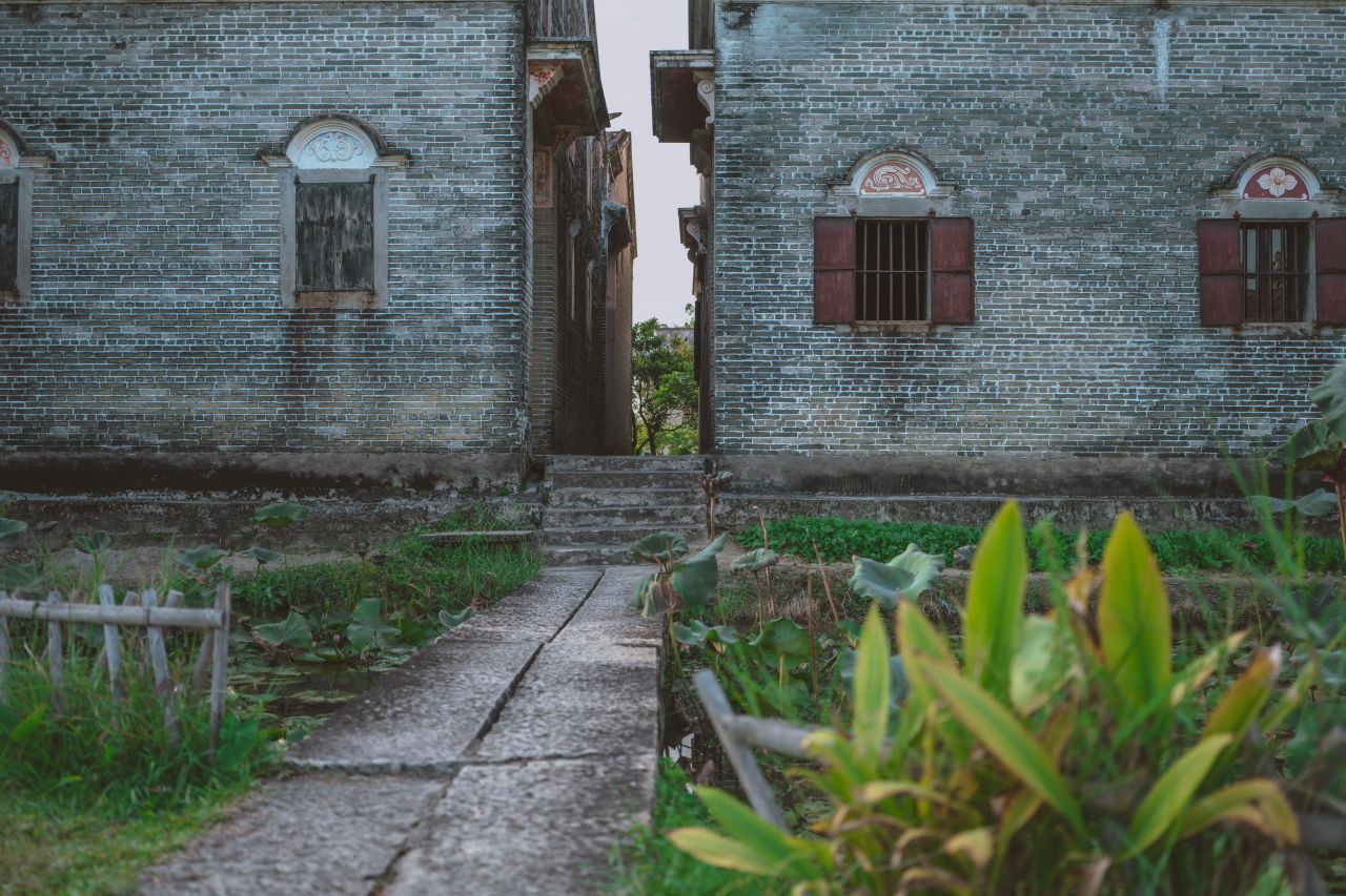 那些不为人知的秘密，自力更生村