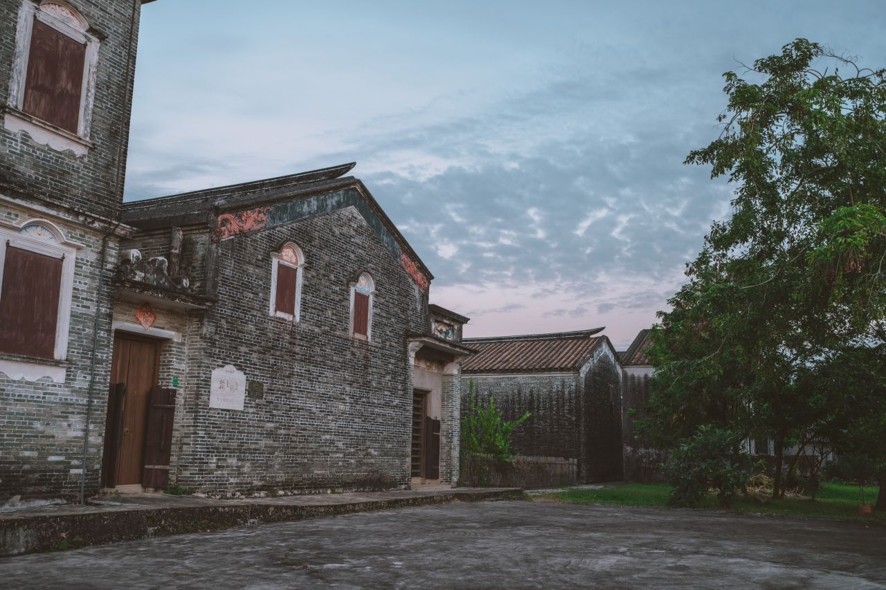 那些不为人知的秘密，自力更生村 自立更生村