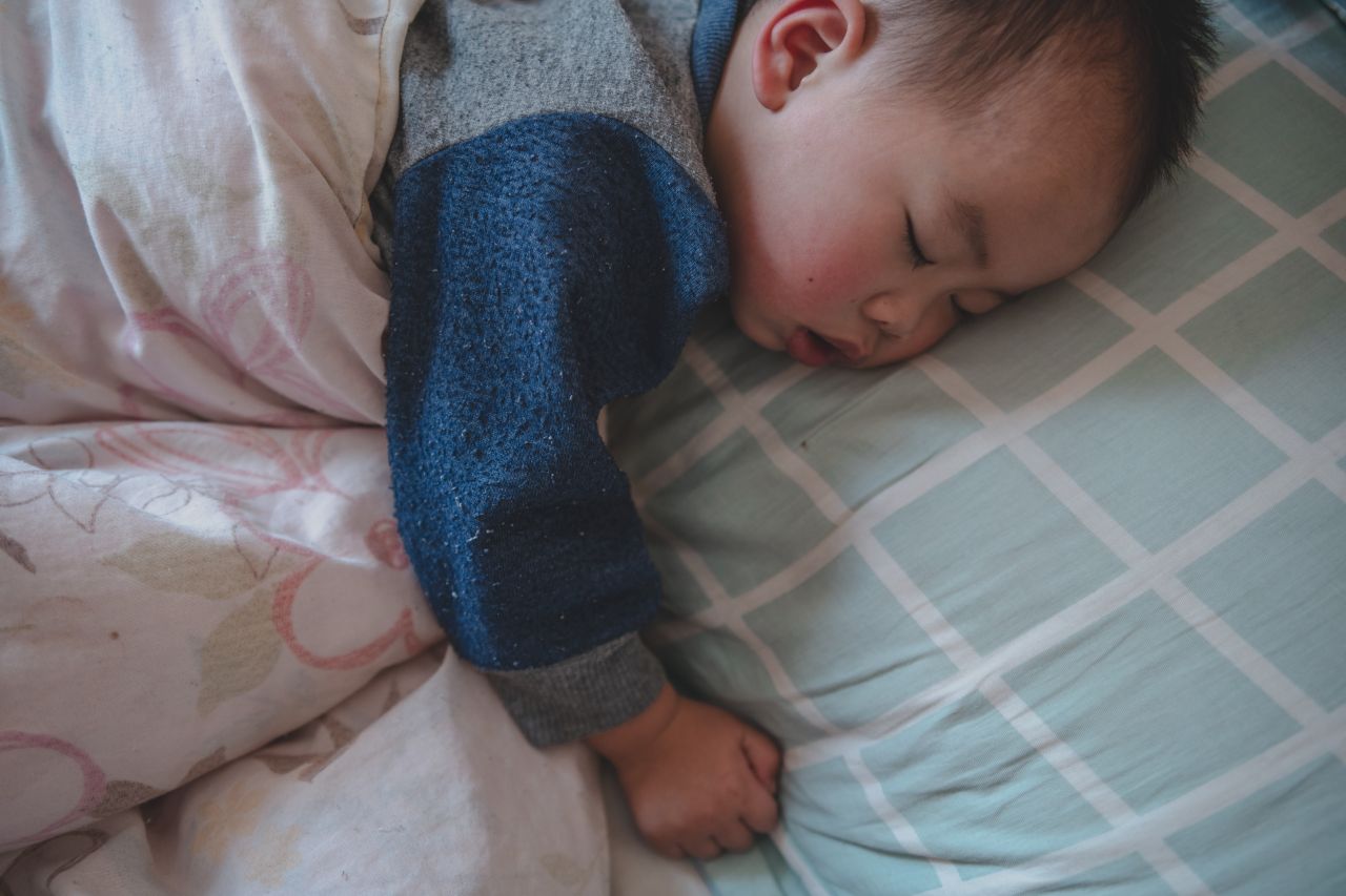 小外甥的休闲午睡