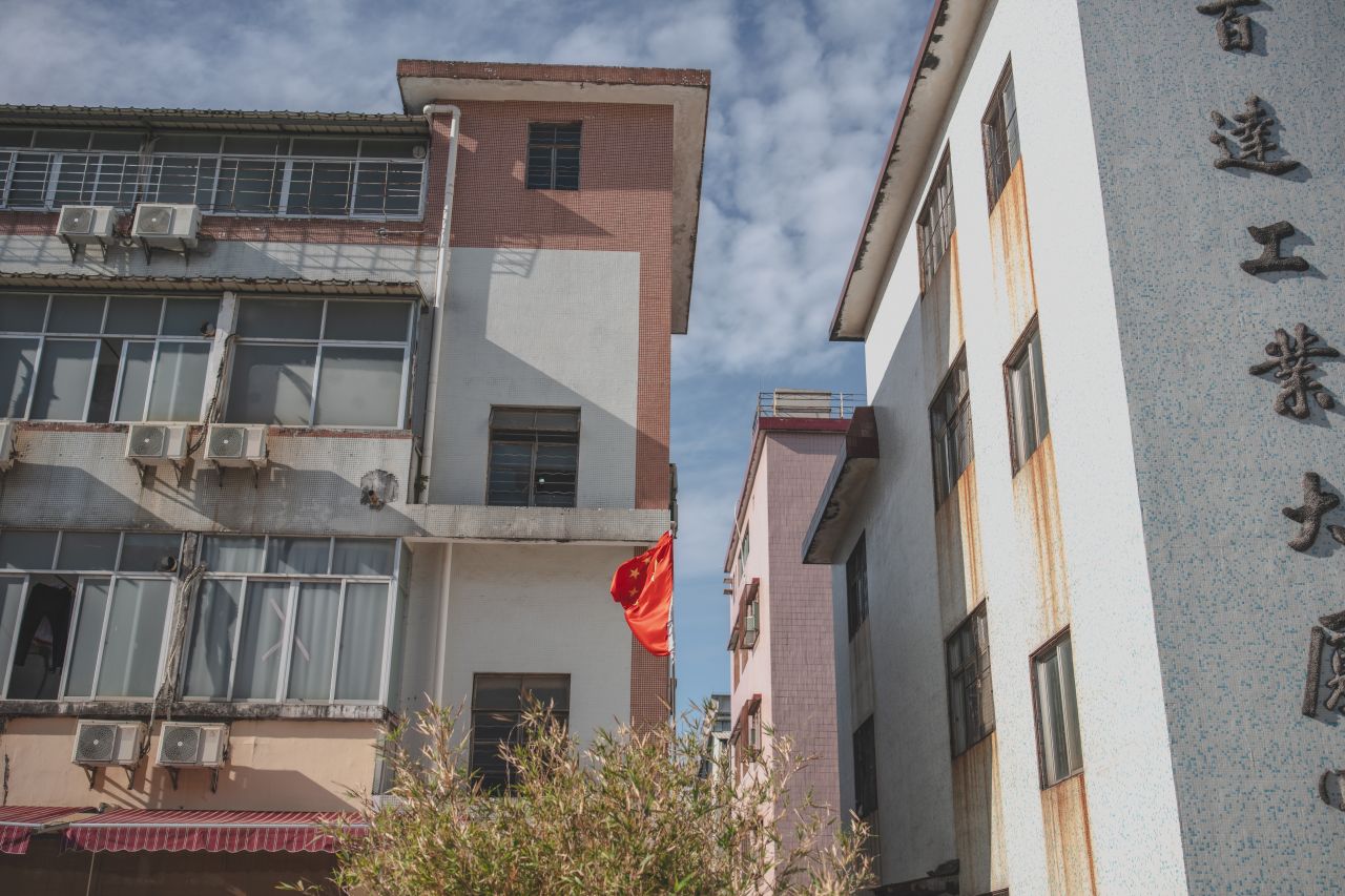 突如其来的楼冈七中 突如其来的楼冈七中