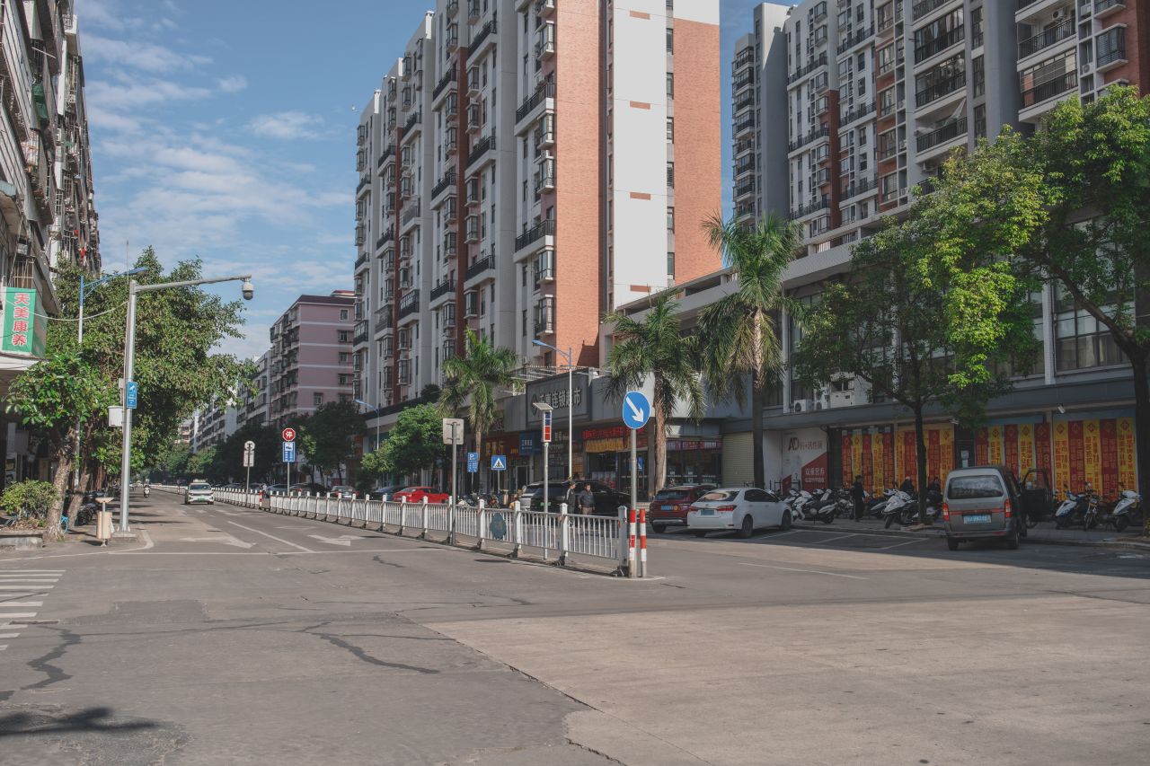 突如其来的楼冈七中 突如其来的楼冈七中