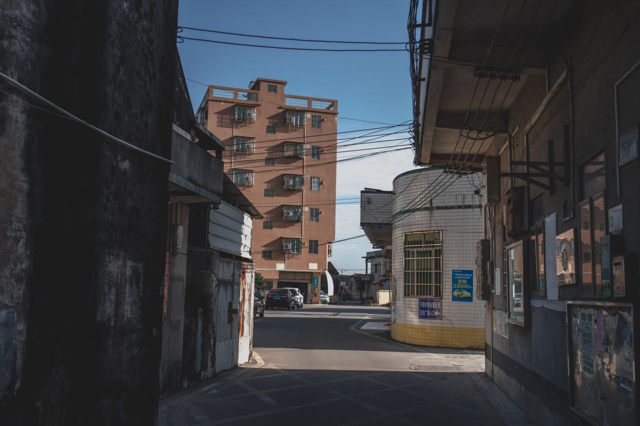 突如其来的楼冈七中 突如其来的楼冈七中