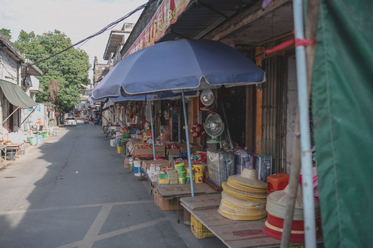 突如其来的楼冈七中 突如其来的楼冈七中