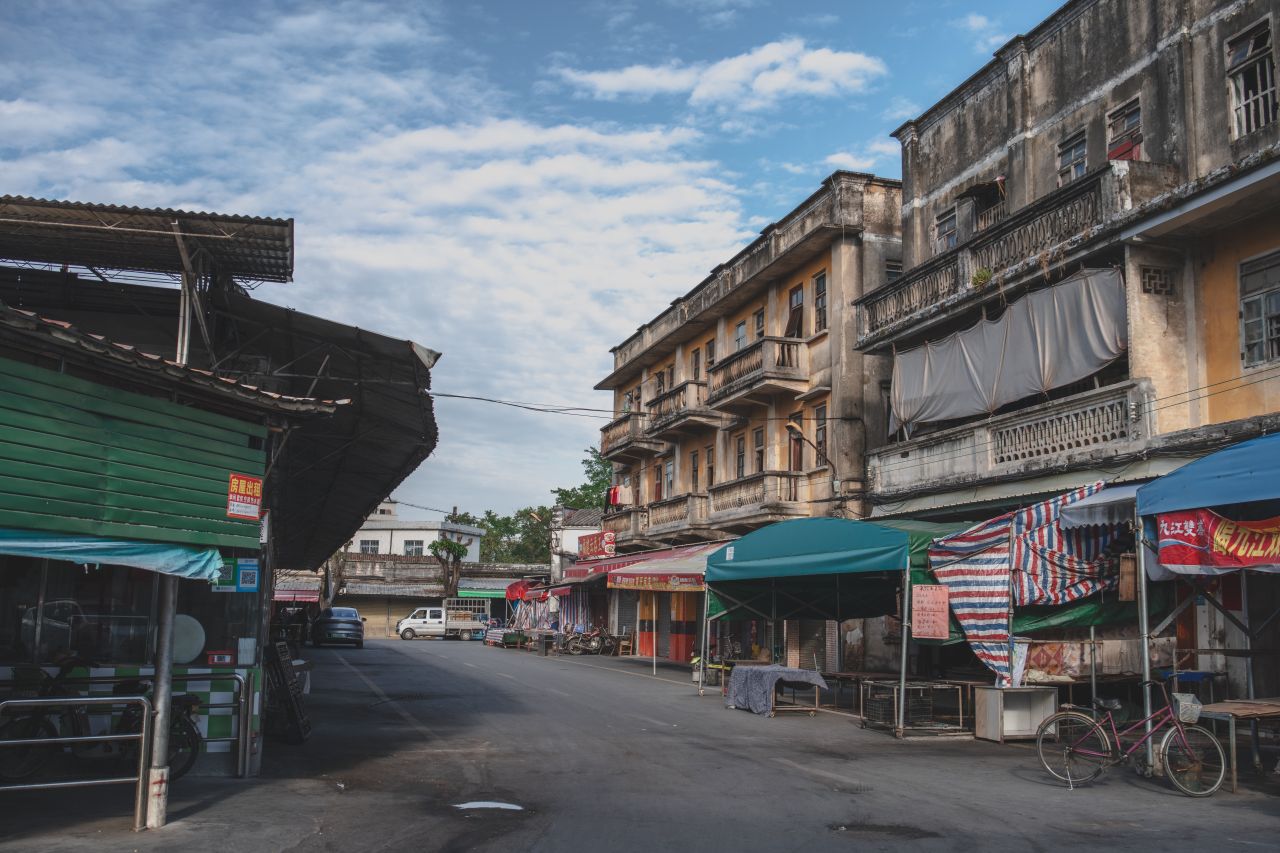 突如其来的楼冈七中 突如其来的楼冈七中