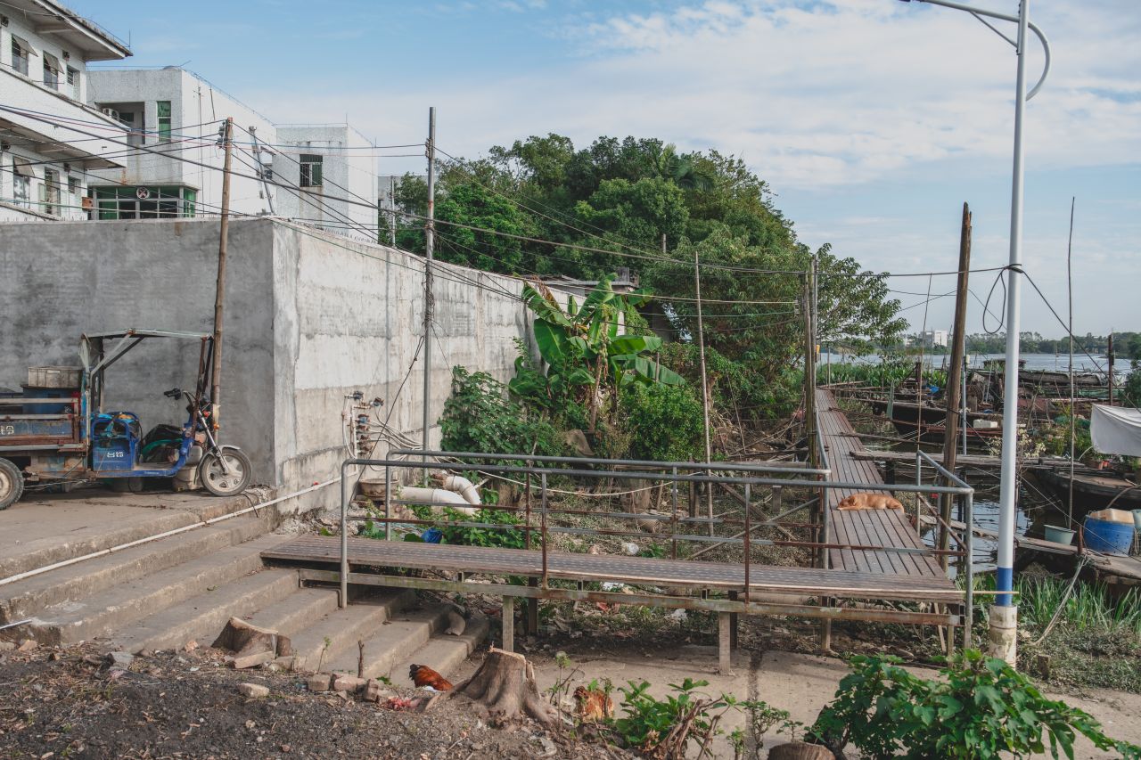 突如其来的楼冈七中 突如其来的楼冈七中