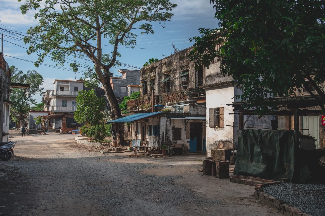 突如其来的楼冈七中 突如其来的楼冈七中