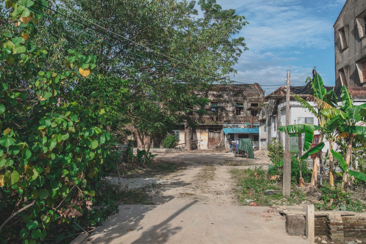 突如其来的楼冈七中 突如其来的楼冈七中