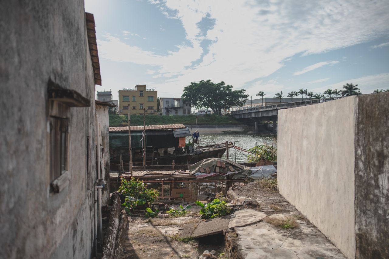 突如其来的楼冈七中 突如其来的楼冈七中