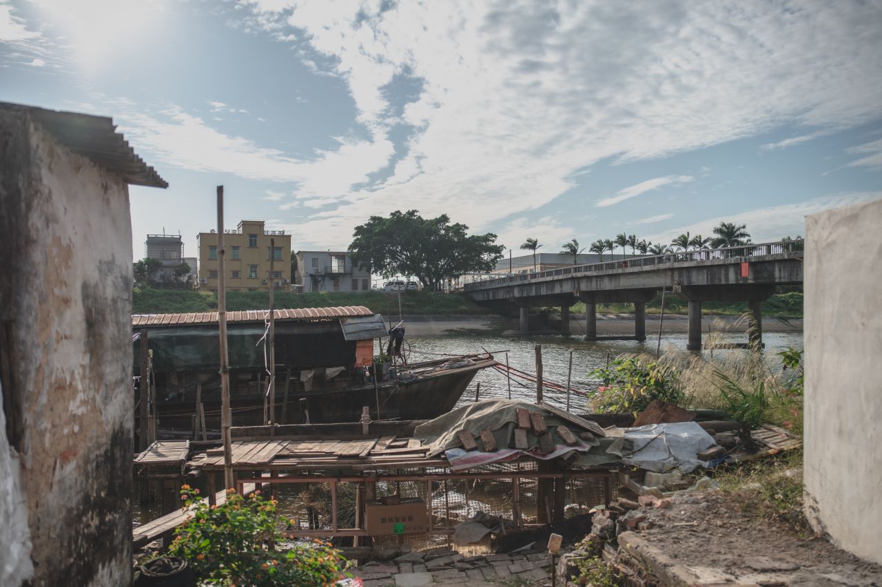 突如其来的楼冈七中 突如其来的楼冈七中