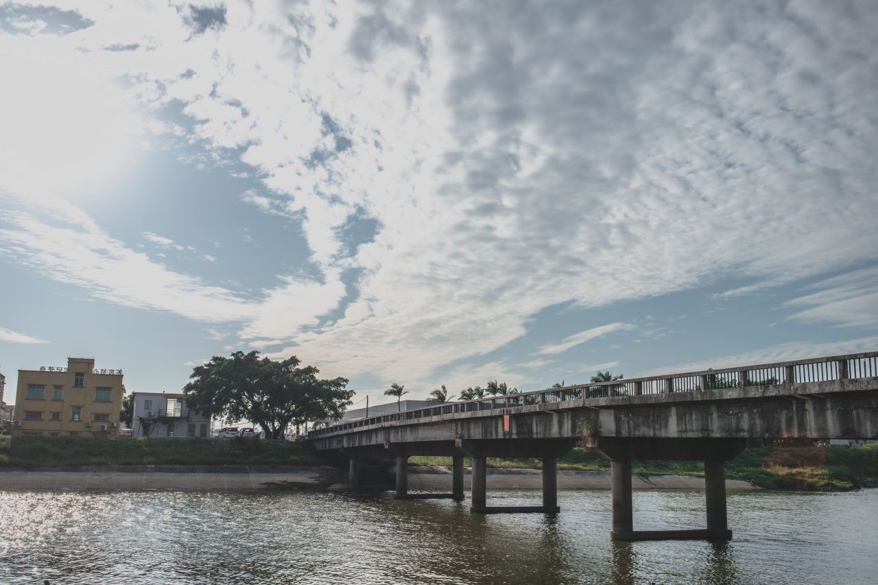 突如其来的楼冈七中 突如其来的楼冈七中