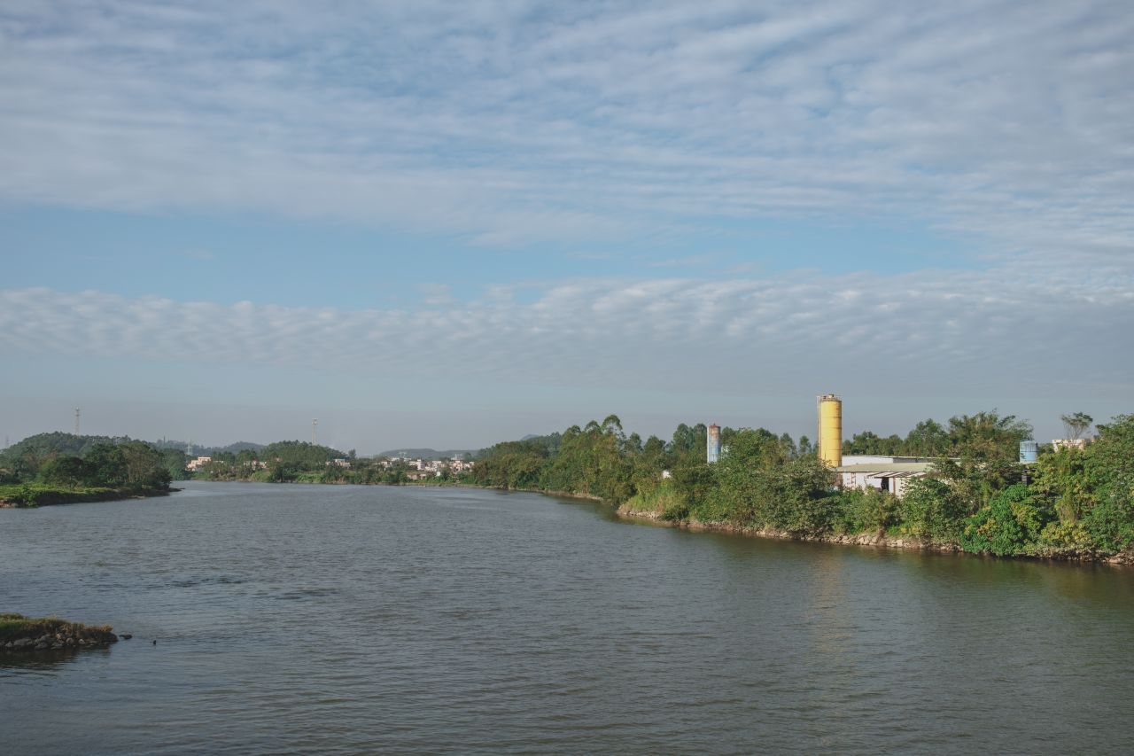 突如其来的楼冈七中 突如其来的楼冈七中