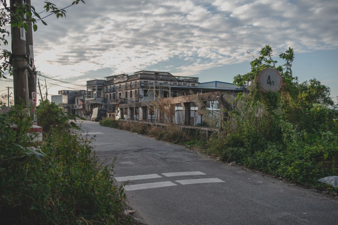 突如其来的楼冈七中 突如其来的楼冈七中