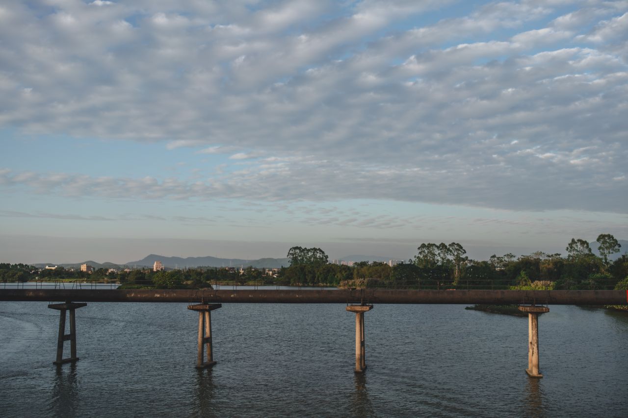 突如其来的楼冈七中 突如其来的楼冈七中