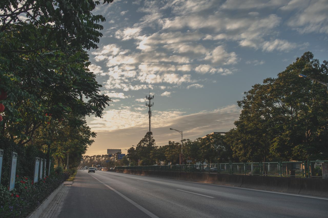 突如其来的楼冈七中 突如其来的楼冈七中